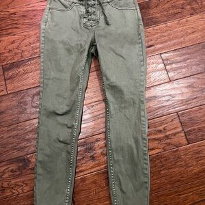 We the free, size 27, excellent used condition, army green
